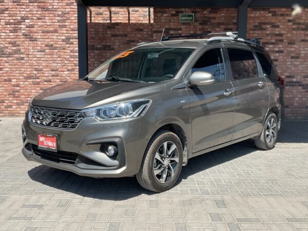 SUZUKI ERTIGA