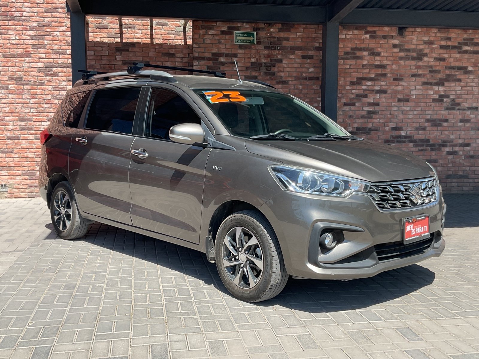 SUZUKI ERTIGA