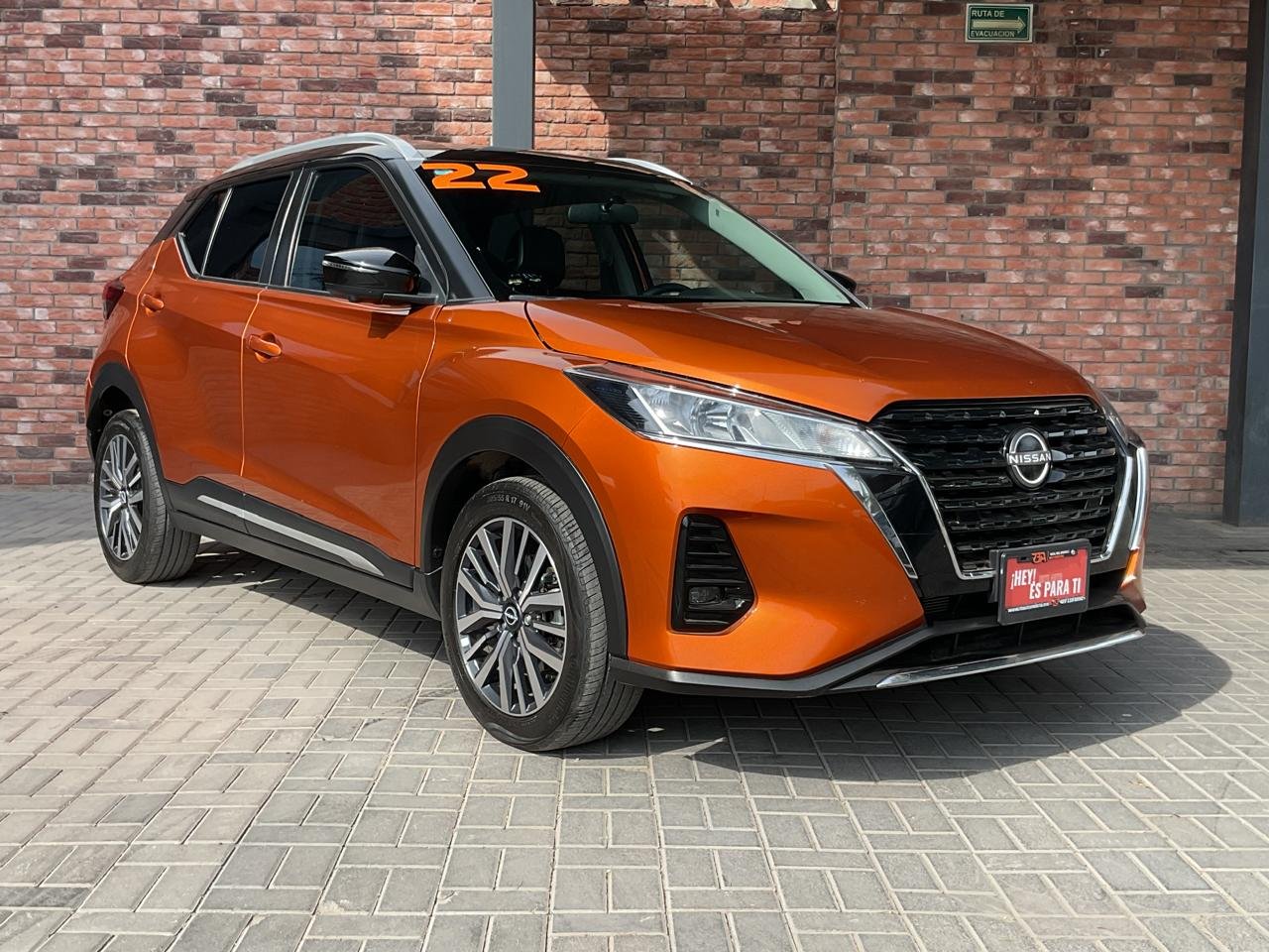 NISSAN KICKS