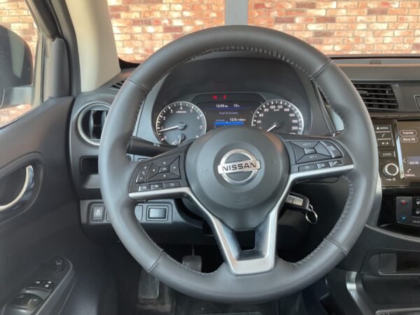 NISSAN FRONTIER