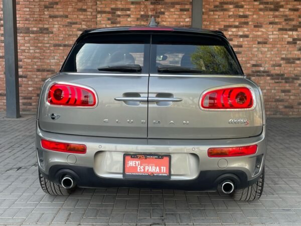 MINI COOPER CLUBMAN