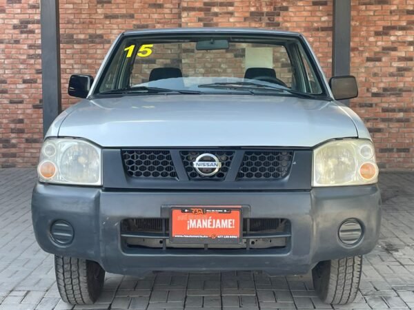 NISSAN NP300