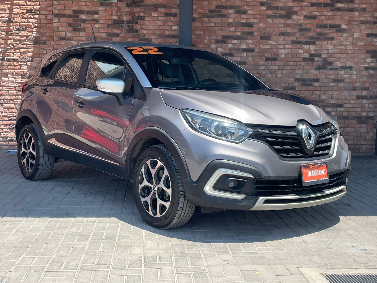 RENAULT CAPTUR