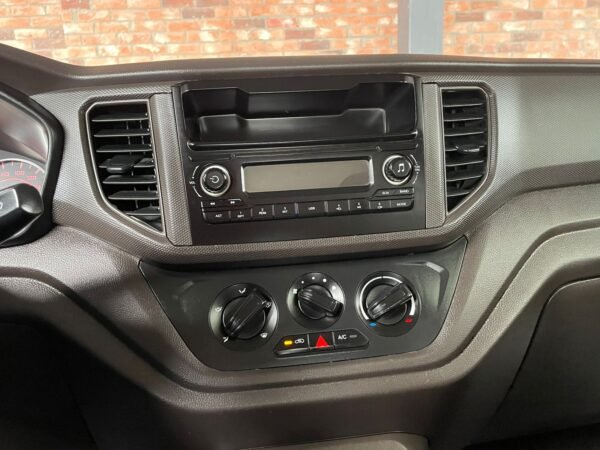 TORNADO VAN