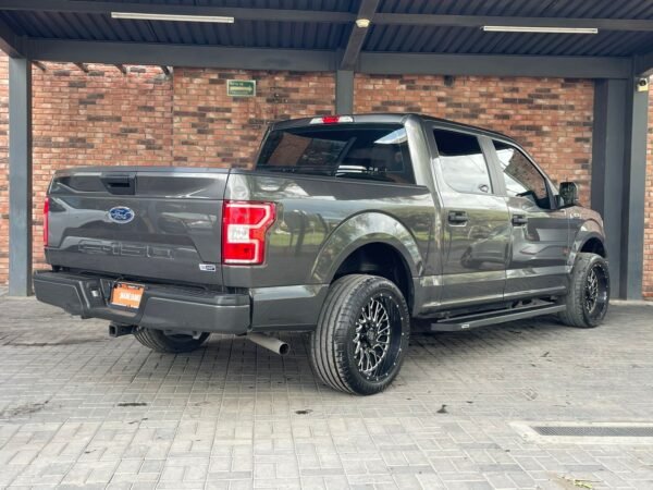 FORD F150
