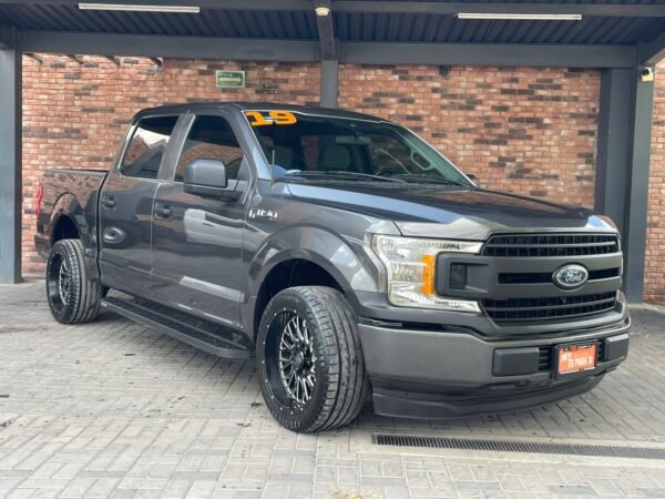 FORD F150