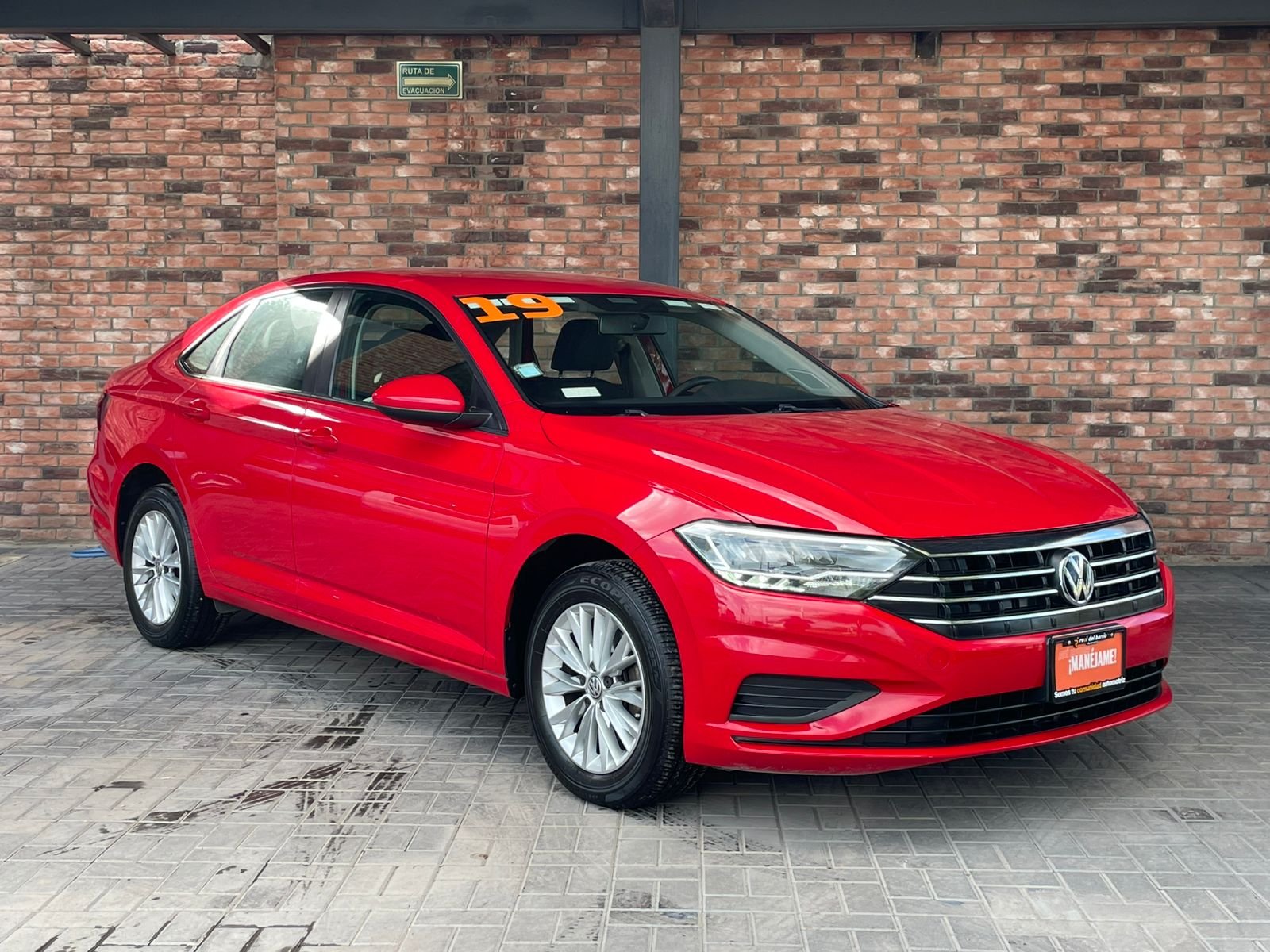 VOLKSWAGEN JETTA