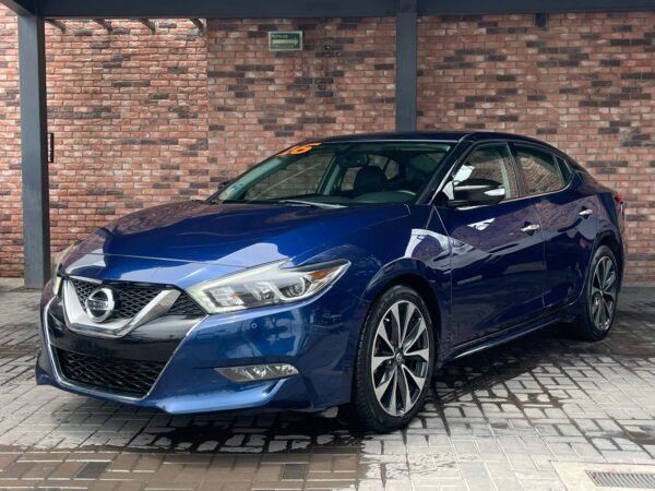NISSAN MAXIMA