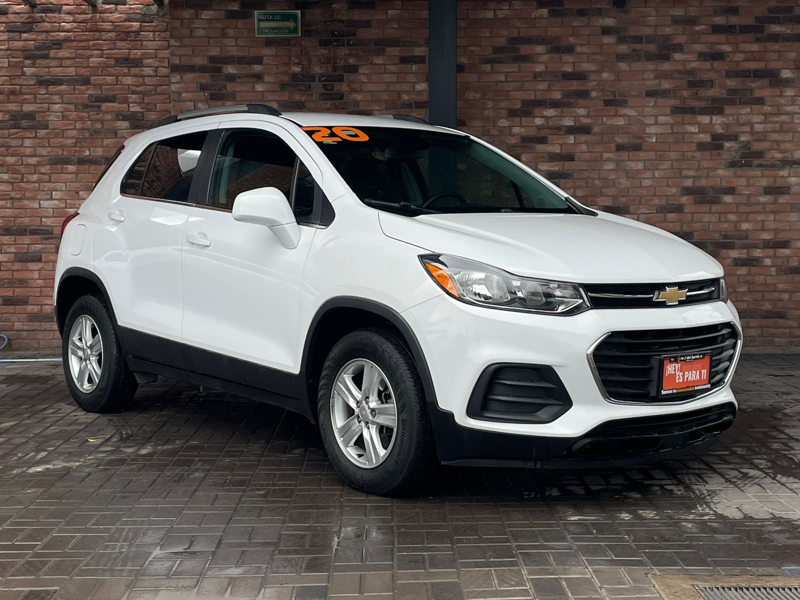 CHEVROLET TRAX