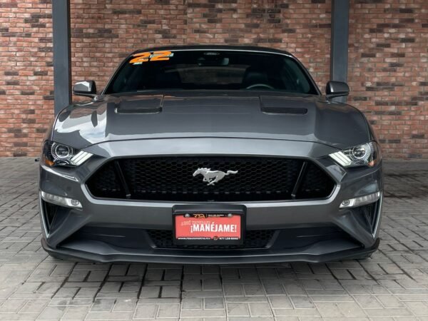FORD MUSTANG