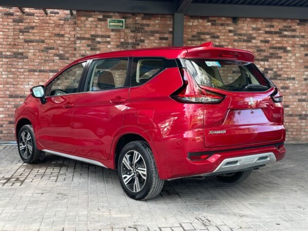 MITSUBISHI XPANDER