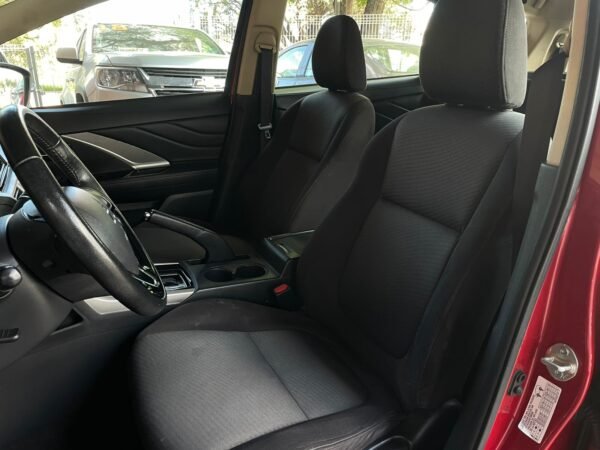 MITSUBISHI XPANDER