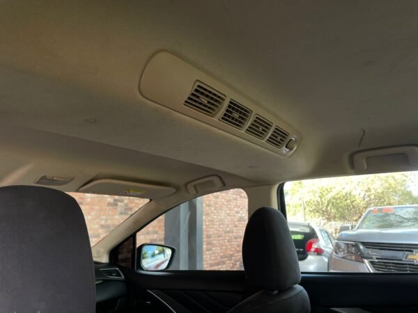 MITSUBISHI XPANDER