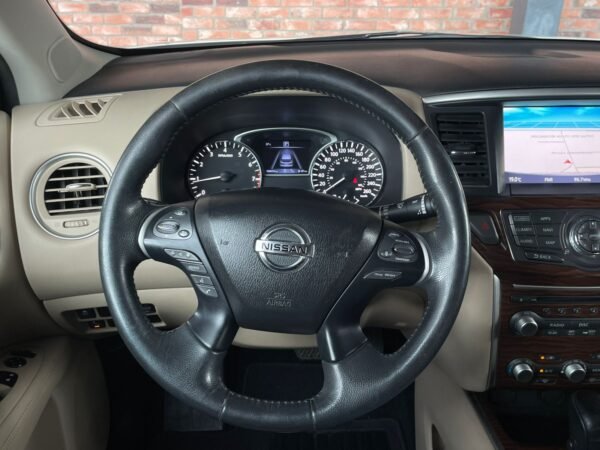 NISSAN PATHFINDER
