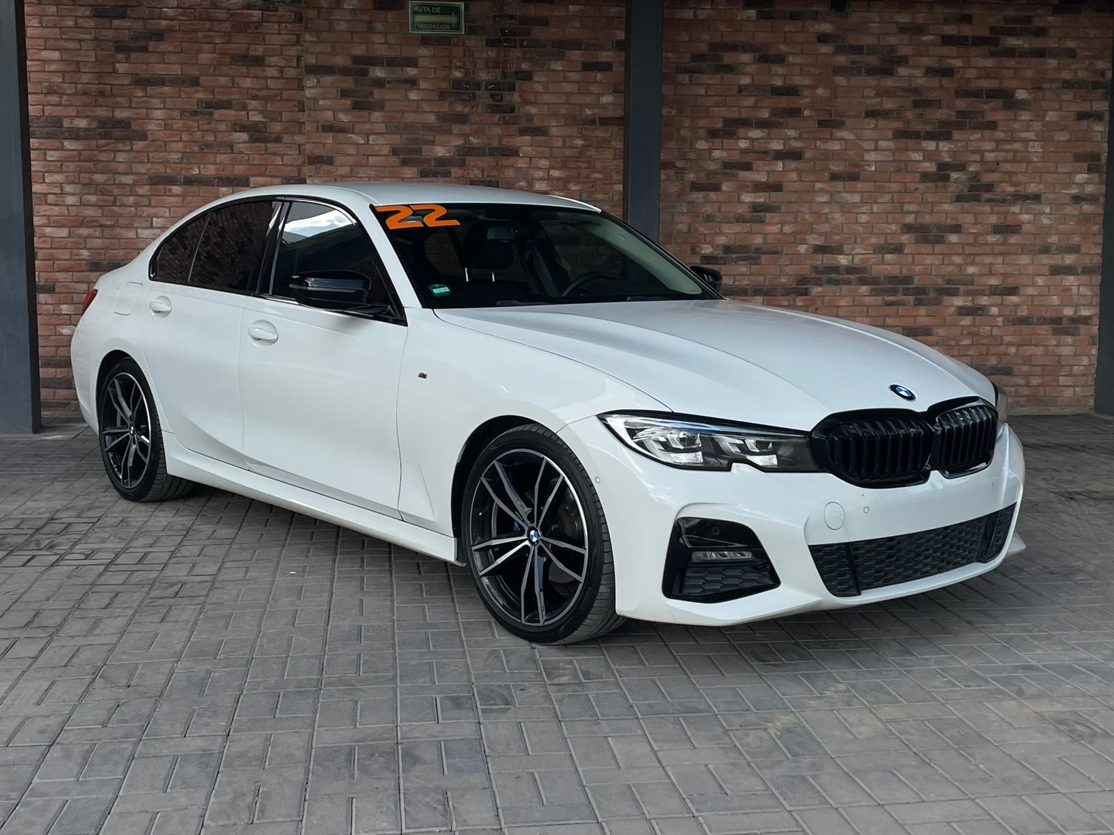 BMW SERIE 3