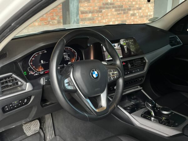 BMW SERIE 3