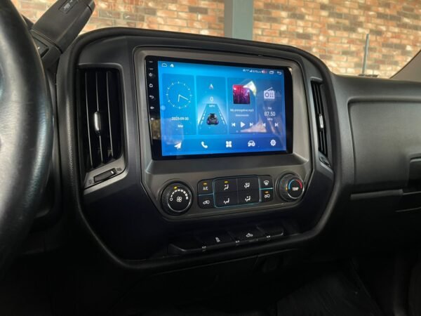 CHEVROLET SILVERADO