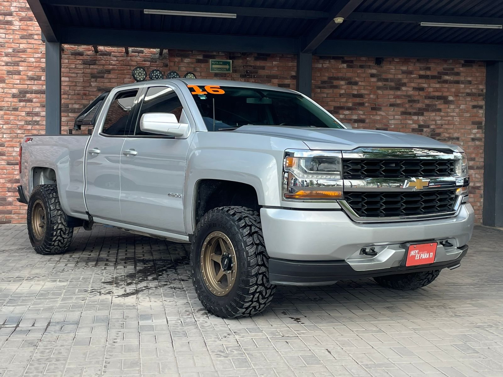 CHEVROLET SILVERADO