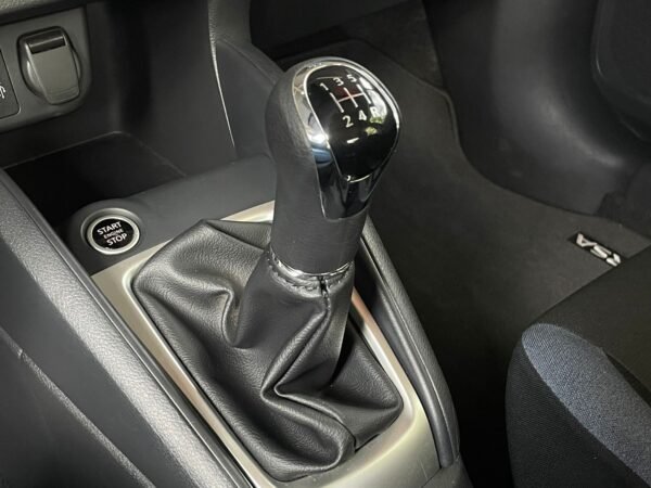 NISSAN VERSANISSAN VERSA