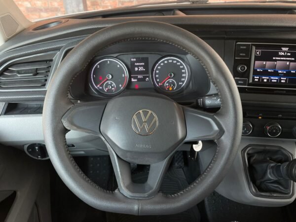 VOLKSWAGEN TRANSPORTER