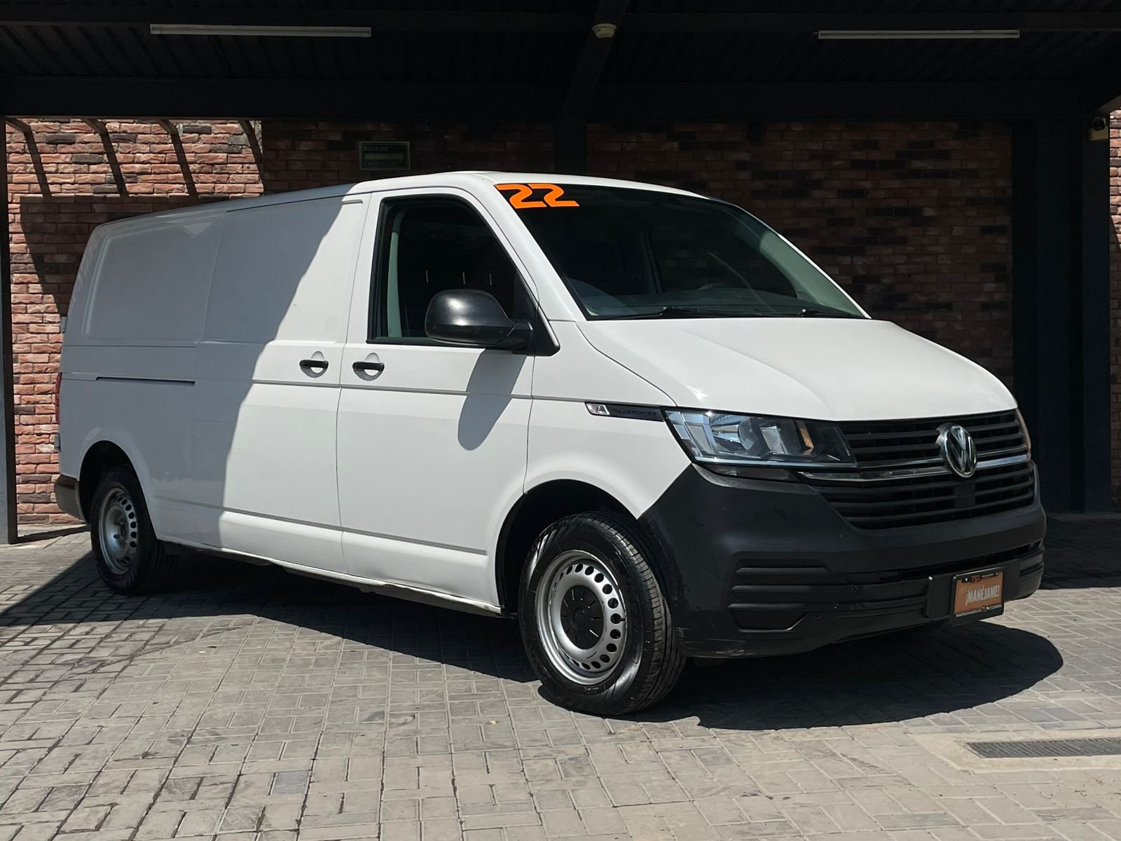 VOLKSWAGEN TRANSPORTER