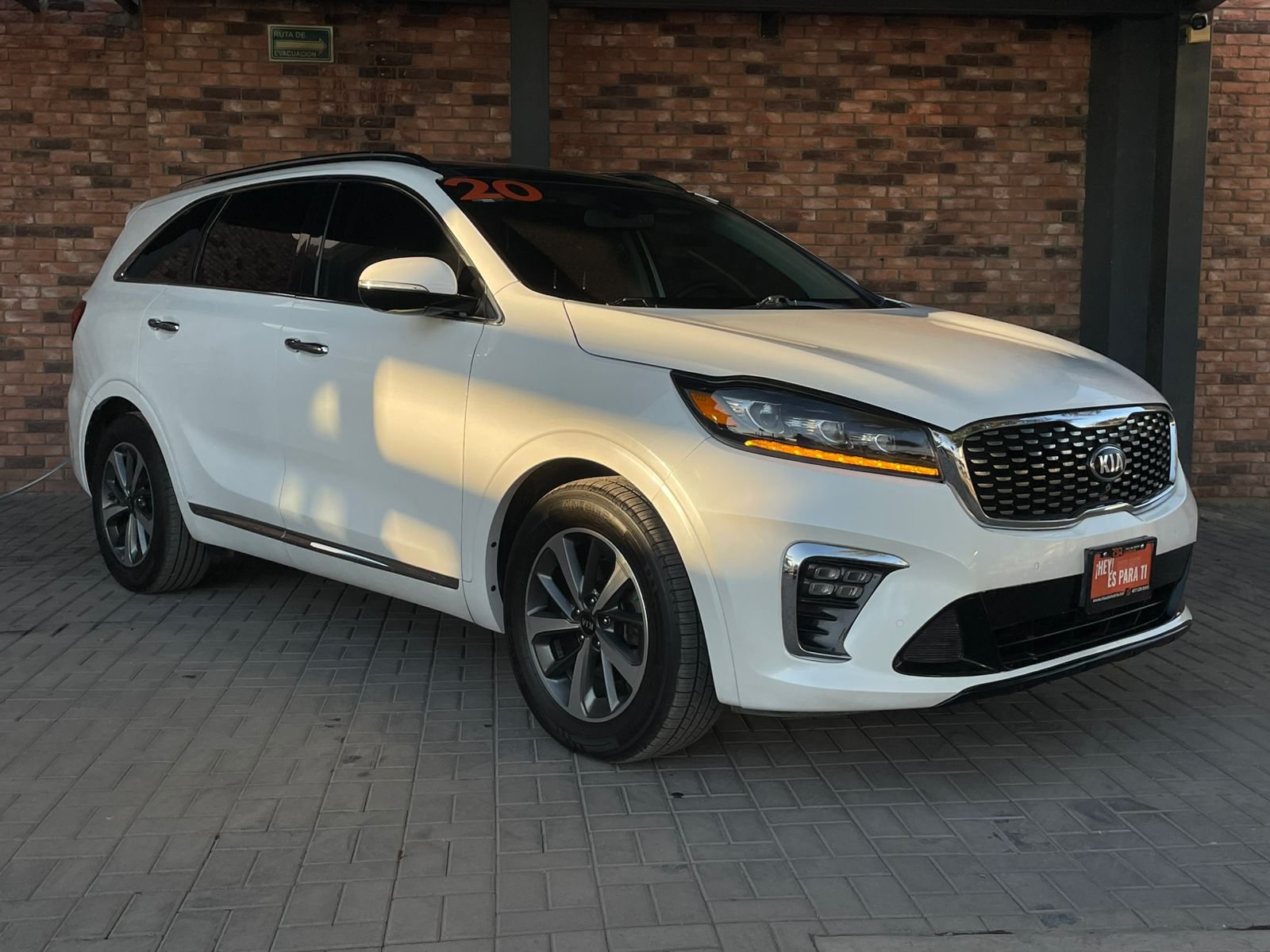 KIA SORENTO