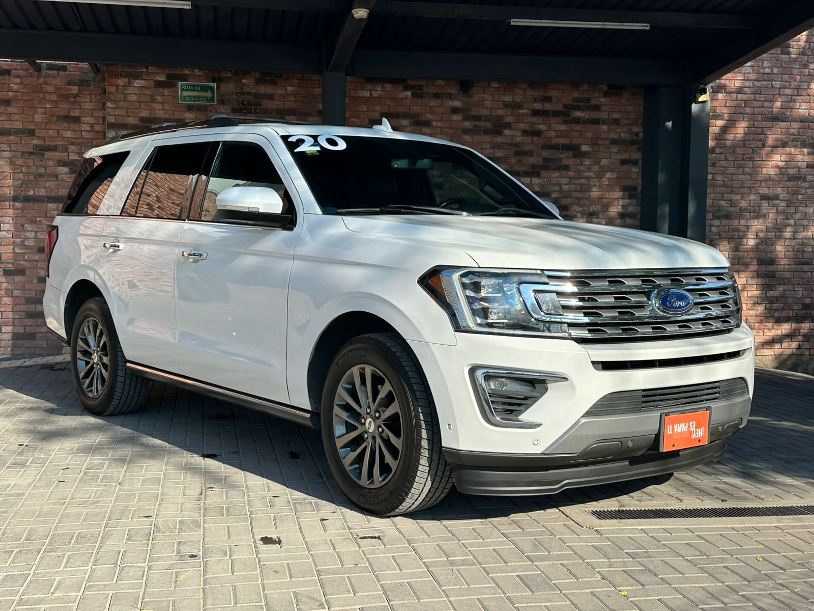 FORD EXPEDITION