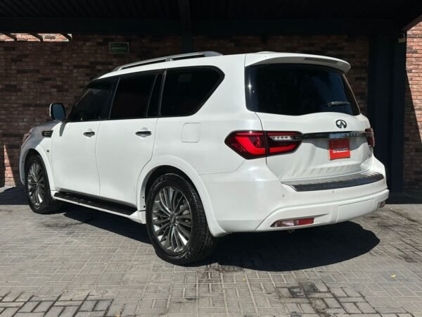 INFINITI QX80