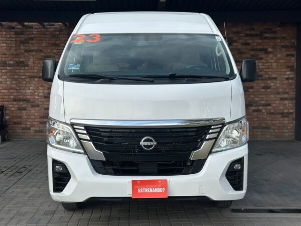 NISSAN URVAN