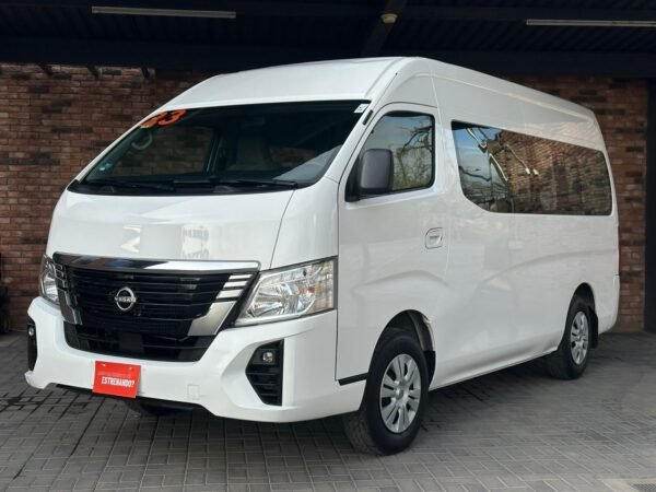 NISSAN URVAN