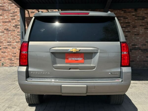 CHEVROLET SUBURBAN