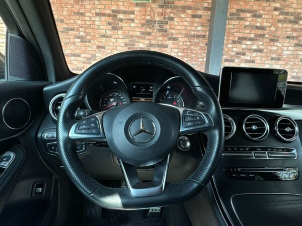 MERCEDES BENZ GLC