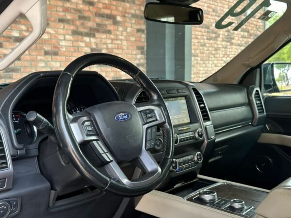 FORD EXPEDITION