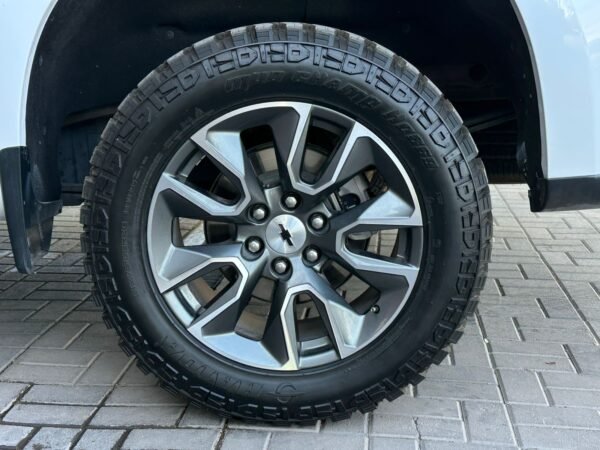 CHEVROLET CHEYENNE