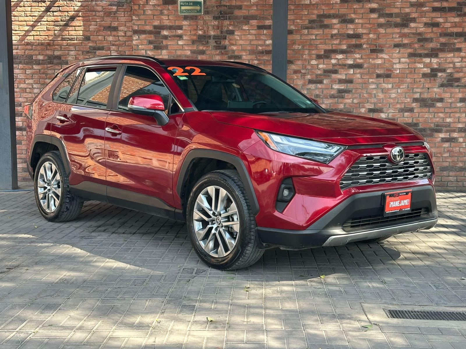 TOYOTA RAV4