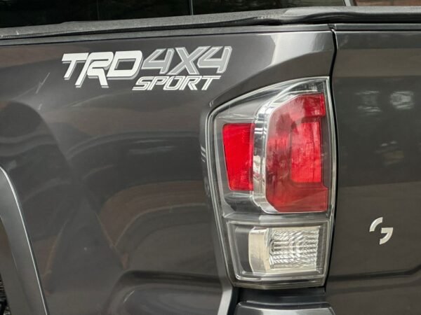 TOYOTA TACOMA