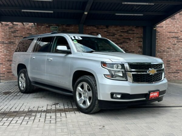 CHEVROLET SUBURBAN