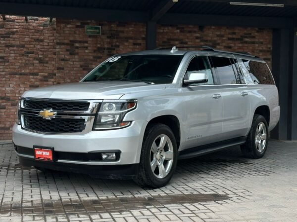 CHEVROLET SUBURBAN