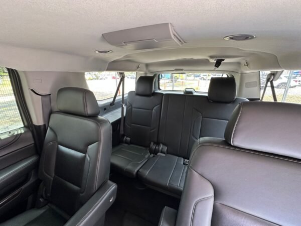 CHEVROLET SUBURBAN