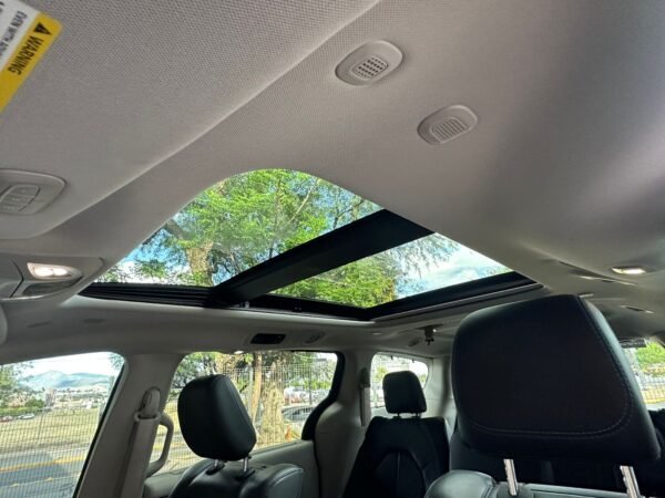 CHRYSLER PACIFICA