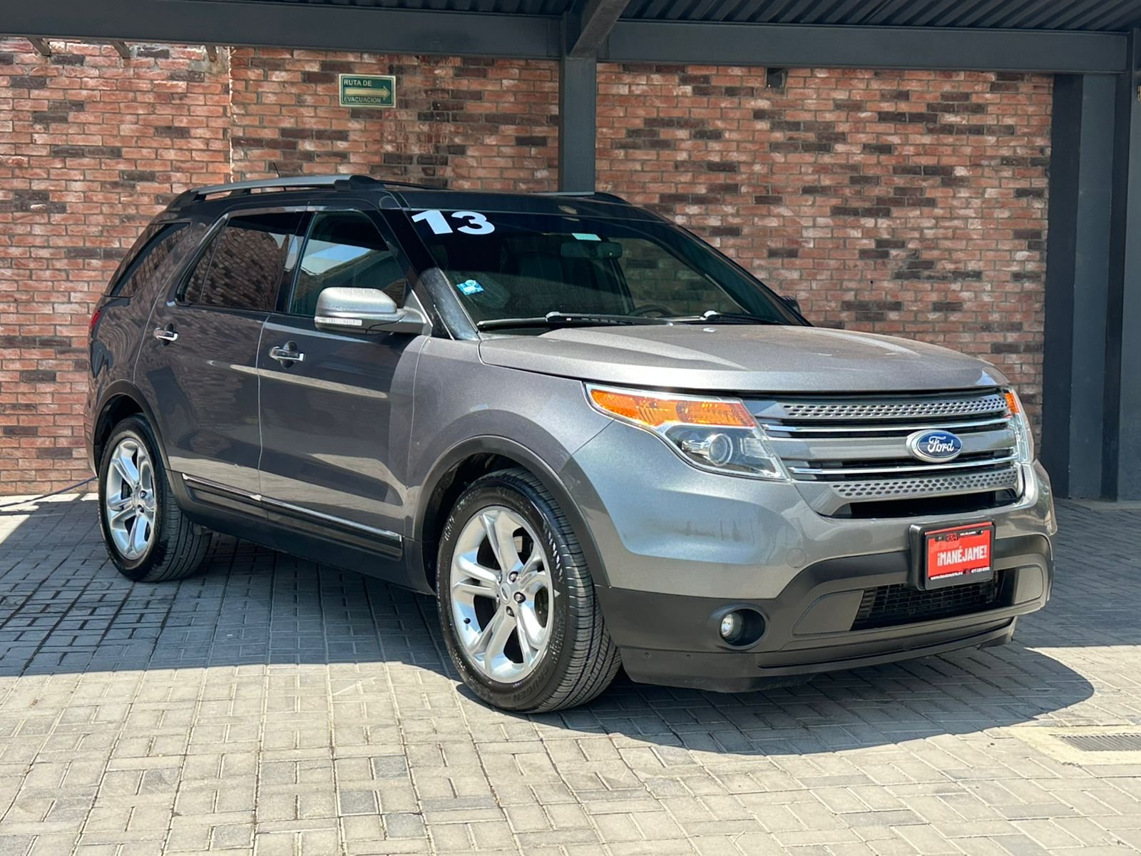 FORD EXPLORER