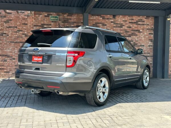 FORD EXPLORER