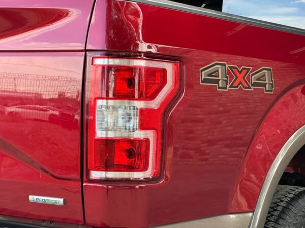FORD LOBO