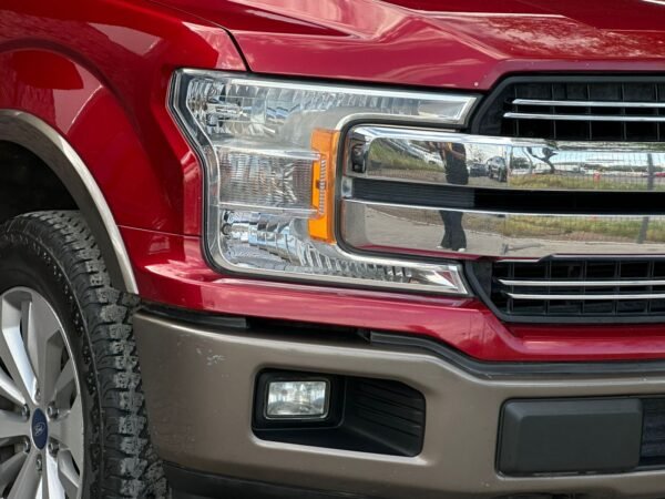 FORD LOBO