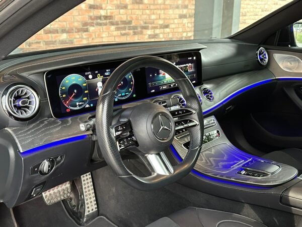 MERCEDES BENZ