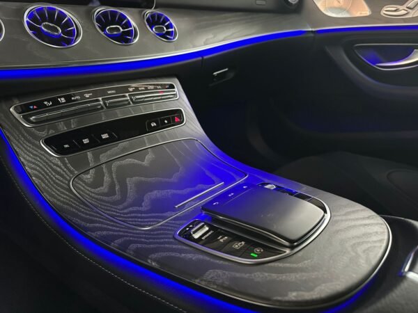 MERCEDES BENZ