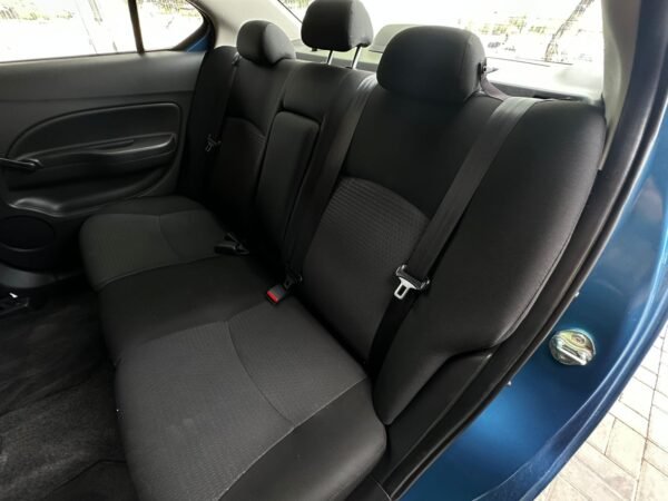 MITSUBISHI MIRAGE