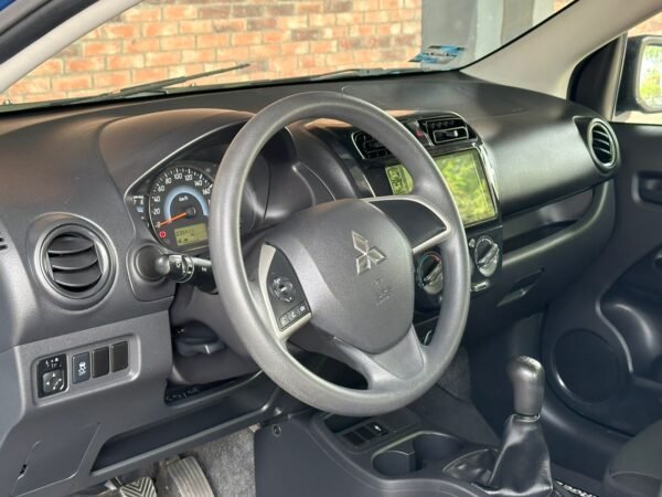 MITSUBISHI MIRAGE