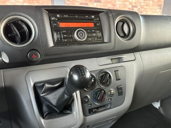 NISSAN URVAN