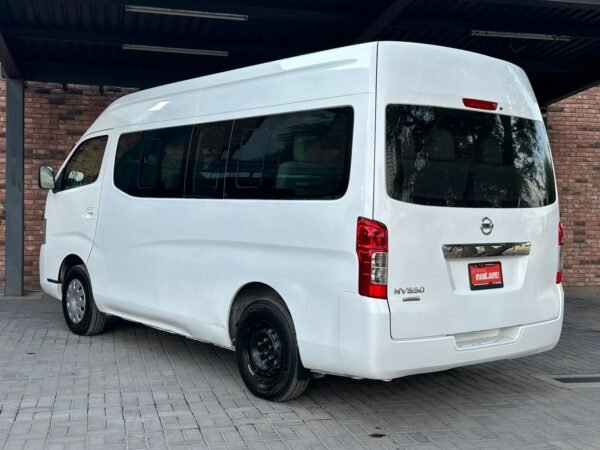 NISSAN URVAN